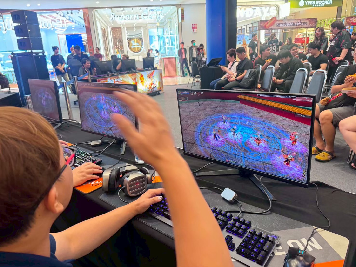 Live gameplay